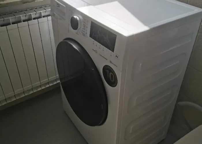 Peaceful Near Arboretum Volcji Potok Appartement Radomlje